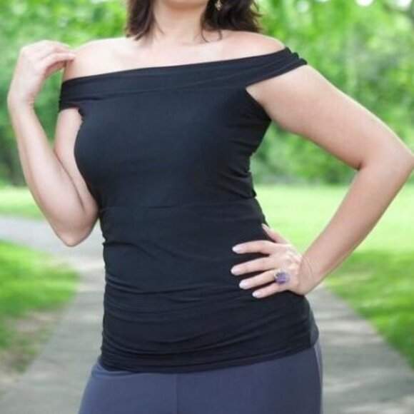 Versatile Little Black Dress by Canadian Designer Diane Kroe - Picture 4 of 5